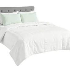 Giselle Bedding King Bamboo Quilt: 200GSM All-Season Lightweight Doona with Moisture-Wicking, Thermo-Regulating Comfort