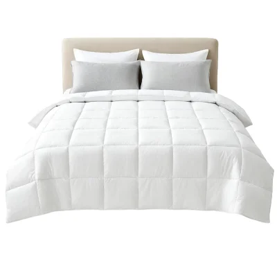 Giselle Bedding Super King 400GSM Microfibre All-Season Quilt - Hypoallergenic, Breathable, Machine Washable Comfort